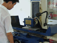 Turning machine for nut and 